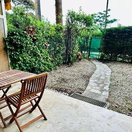 Peaceful Trident Yourhosthelper Apartment *
